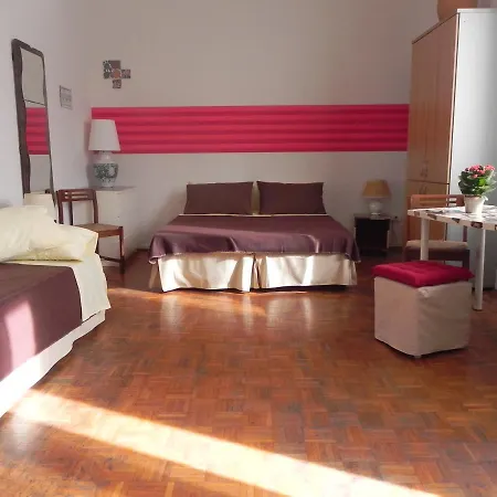 Villino Degli Artisti Отель типа 